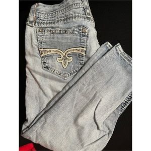 Rock Revival Cropped size 31